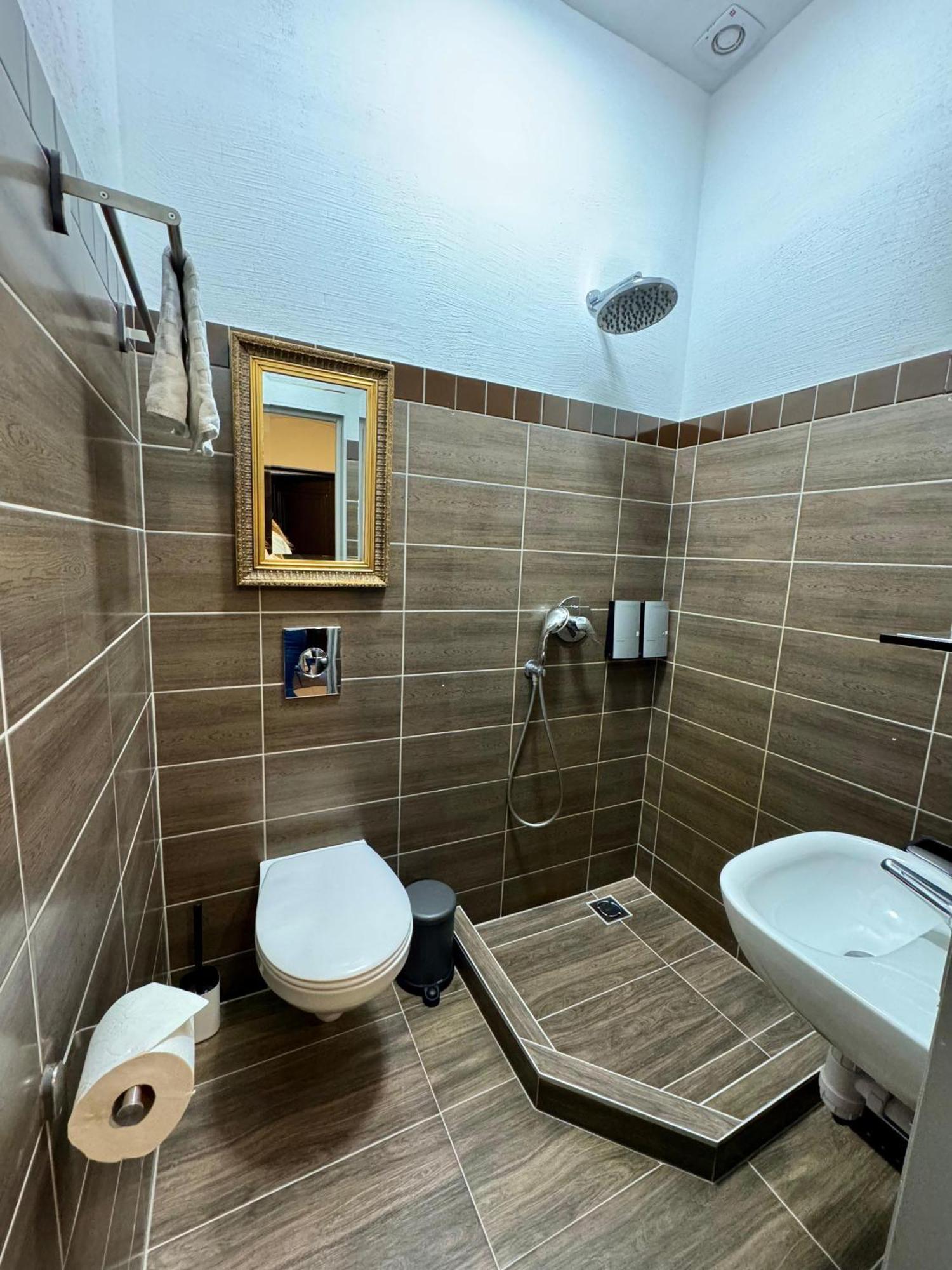 Zeit Apartment Ліґатне Екстер'єр фото